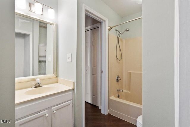 924 New Kent Place, Cary, NC 27511