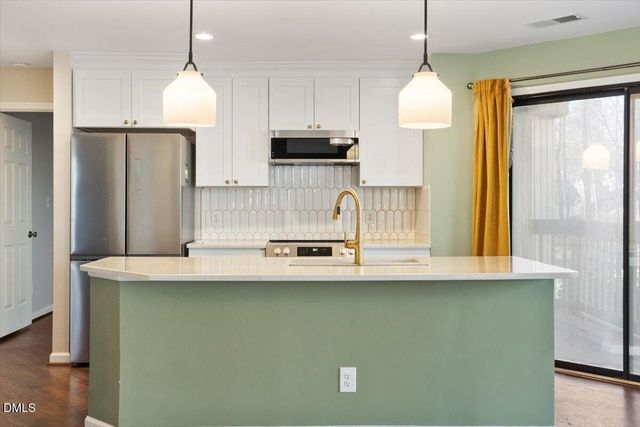 924 New Kent Place, Cary, NC 27511