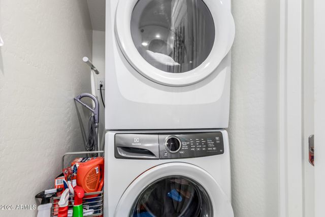 4049 E TOLEDO Street 105, Gilbert, AZ 85295