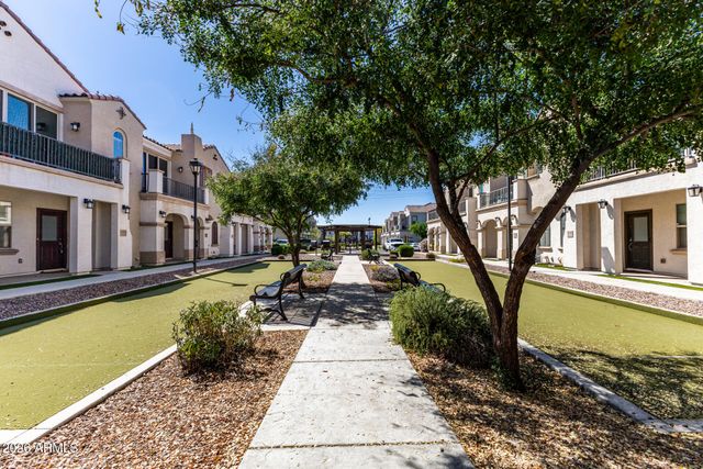 4049 E TOLEDO Street 105, Gilbert, AZ 85295