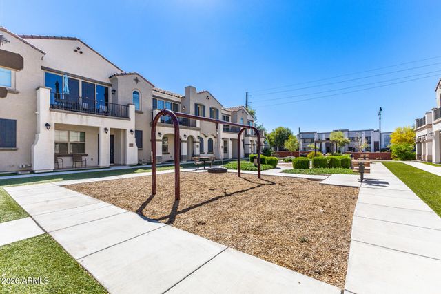 4049 E TOLEDO Street 105, Gilbert, AZ 85295