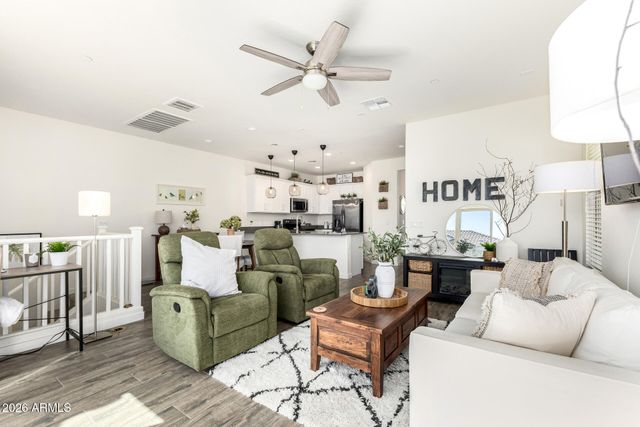 4049 E TOLEDO Street 105, Gilbert, AZ 85295