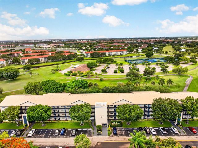 700 SW 128th Ave 306C, Pembroke Pines, FL 33027