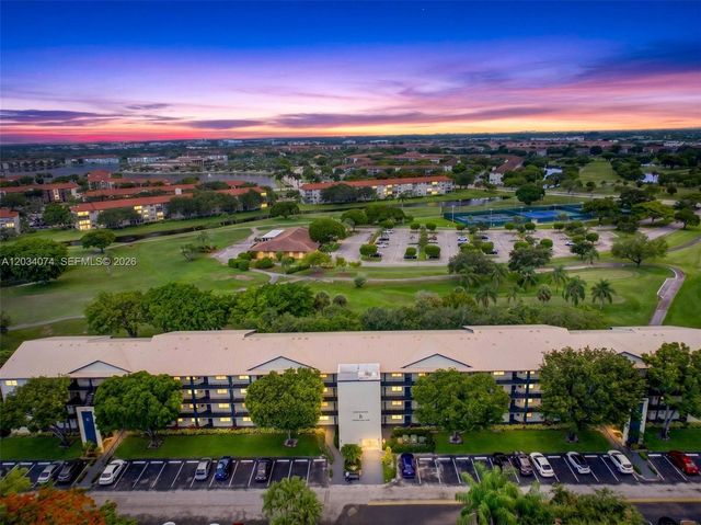 700 SW 128th Ave 306C, Pembroke Pines, FL 33027