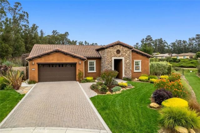 1003 Joseph Court, Nipomo, CA 93444