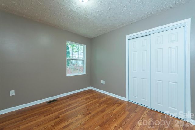 104 Bethel Street, Morganton, NC 28655