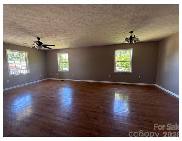 104 Bethel Street, Morganton, NC 28655