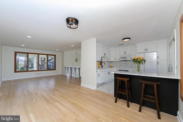 113 BYRON TER, Cherry Hill, NJ 08003