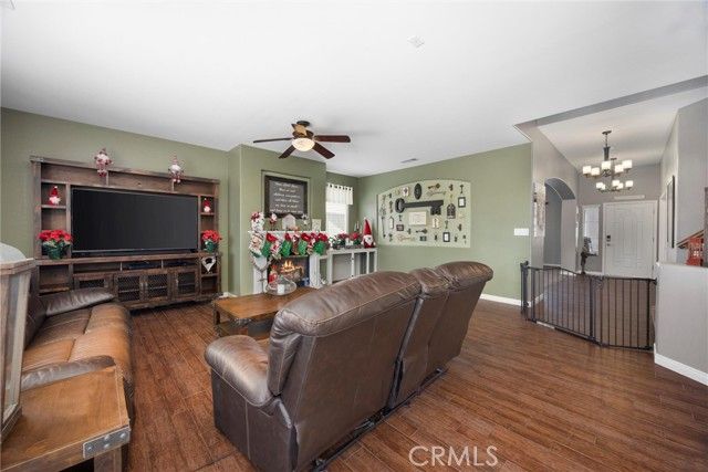 12809 Trafalgar Square, Bakersfield, CA 93312