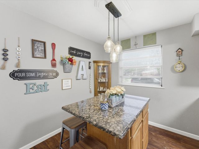 216 NE Cindy Lane, Burleson, TX 76028