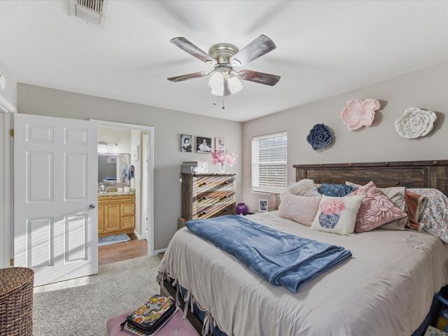 216 NE Cindy Lane, Burleson, TX 76028