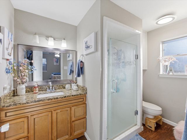 216 NE Cindy Lane, Burleson, TX 76028