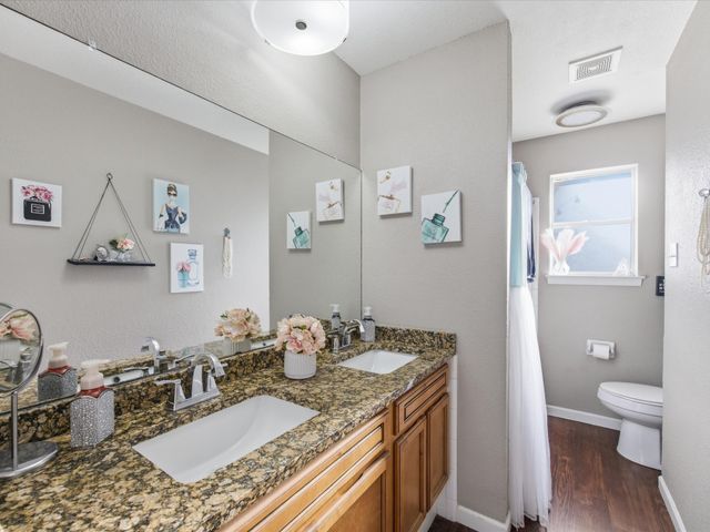 216 NE Cindy Lane, Burleson, TX 76028