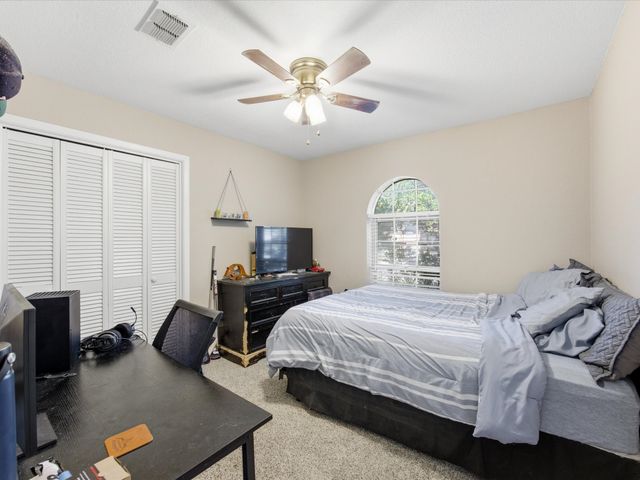 216 NE Cindy Lane, Burleson, TX 76028