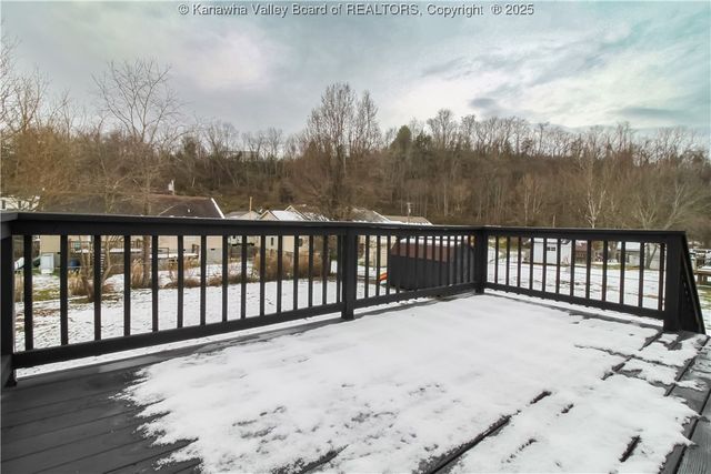 113 Pinehurst Drive, Tornado, WV 25202