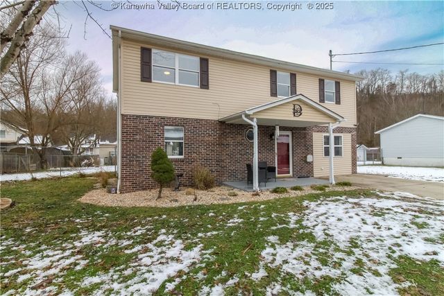 113 Pinehurst Drive, Tornado, WV 25202