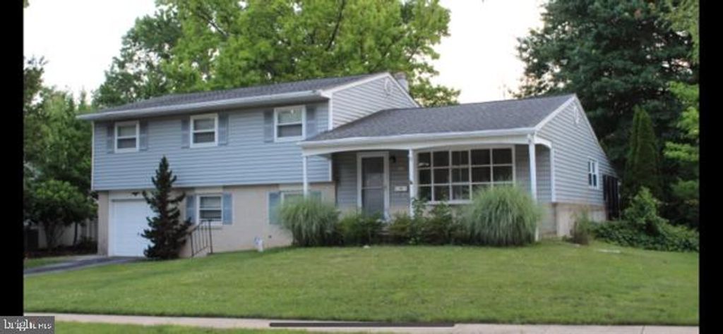 2410 SHELLPOT DR, Wilmington, DE 19803