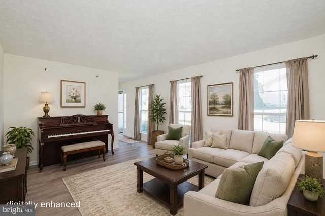 1123 HARFORD TOWN DR, Abingdon, MD 21009