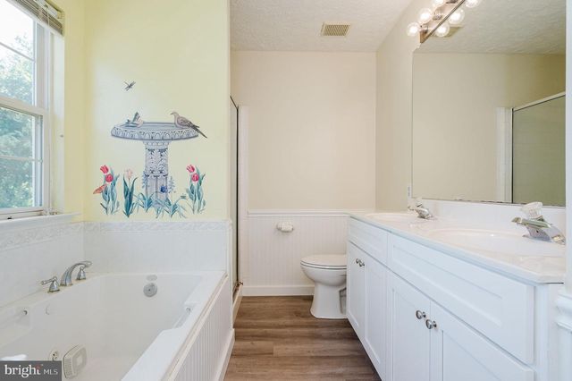 1123 HARFORD TOWN DR, Abingdon, MD 21009