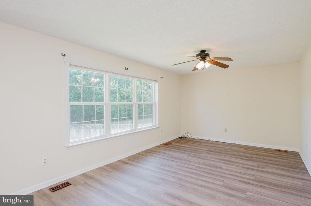 Image 23 of property listing at 1123 HARFORD TOWN DR, Abingdon, MD 21009