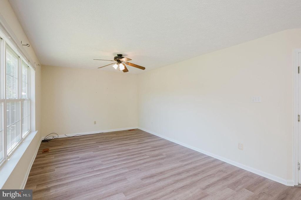 Image 24 of property listing at 1123 HARFORD TOWN DR, Abingdon, MD 21009
