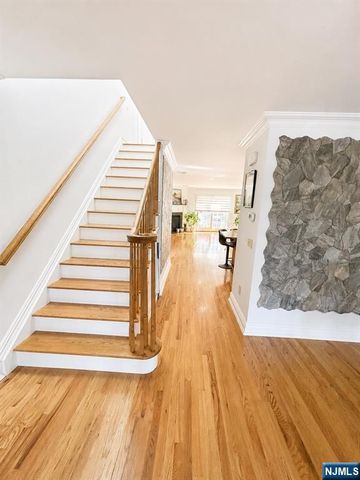 617 Prospect Avenue B, Fairview, NJ 07022