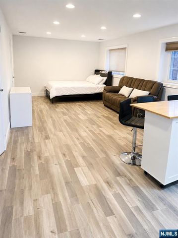 617 Prospect Avenue B, Fairview, NJ 07022