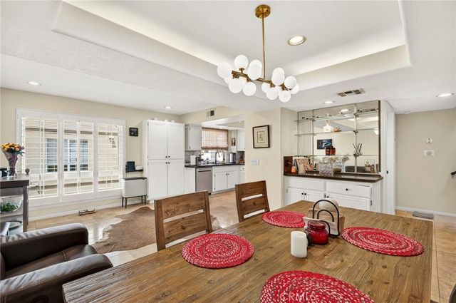 5340 Las Virgenes Road 11, Calabasas, CA 91302