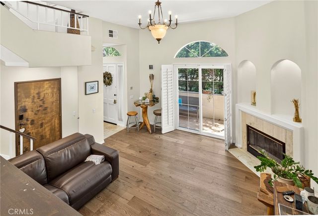 5340 Las Virgenes Road 11, Calabasas, CA 91302