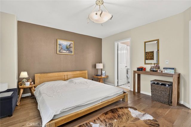 5340 Las Virgenes Road 11, Calabasas, CA 91302