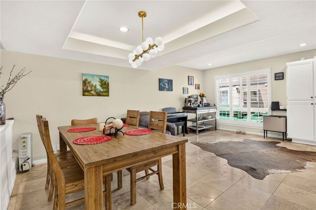 5340 Las Virgenes Road 11, Calabasas, CA 91302
