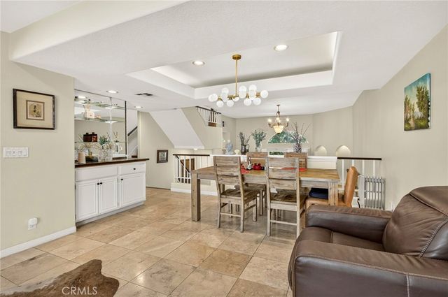 5340 Las Virgenes Road 11, Calabasas, CA 91302