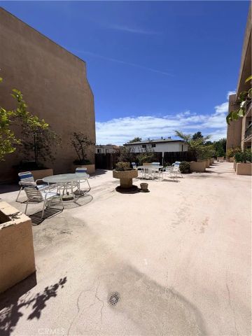 335 N. Adams Street, Glendale, CA 91206