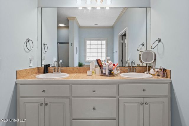 213 Rampart Street, Ridgeland, MS 39157