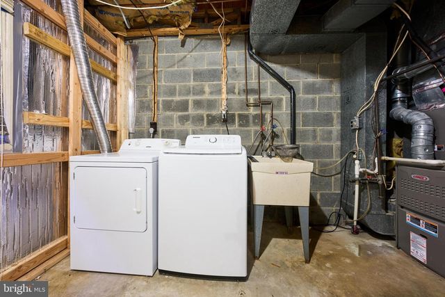 5 BRIARSTONE LN, Gaithersburg, MD 20877