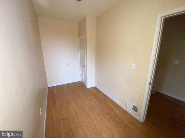 2221 JEFFERSON ST, Baltimore, MD 21205