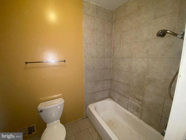 2221 JEFFERSON ST, Baltimore, MD 21205
