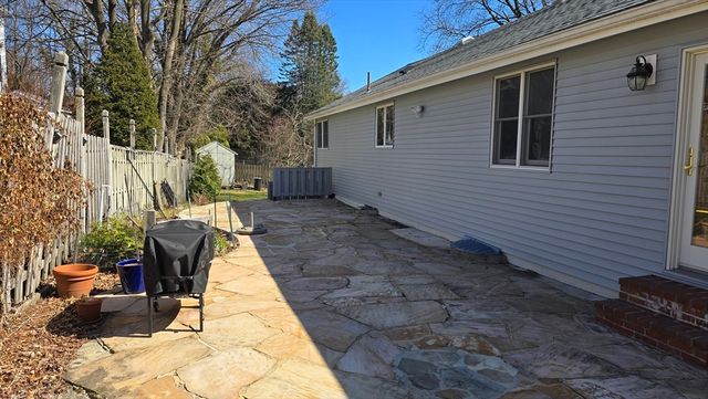 91 Mary Ellen Rd, Newton, MA 02468