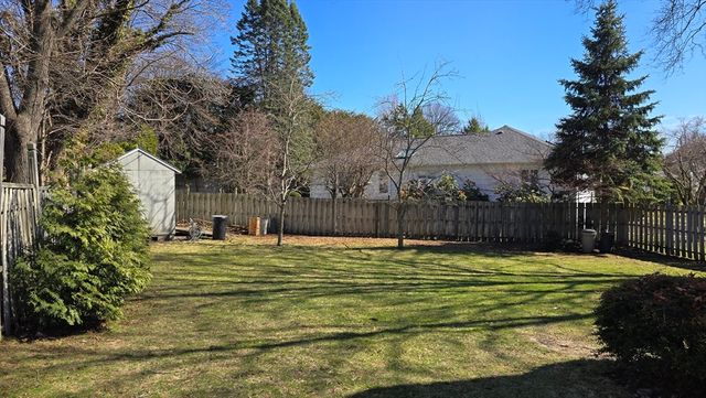 91 Mary Ellen Rd, Newton, MA 02468