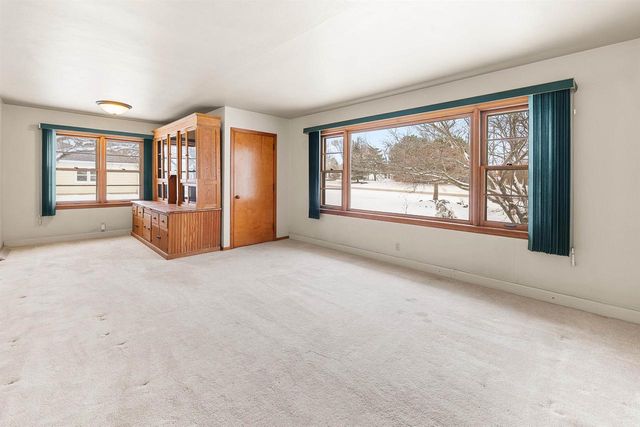 777 E PIONEER ROAD, Fond Du Lac, WI 54935