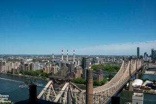 425 E 58th St Apt 35E, New York City, NY 10022