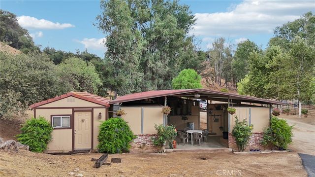 1951 Scarborough Lane, San Dimas, CA 91773