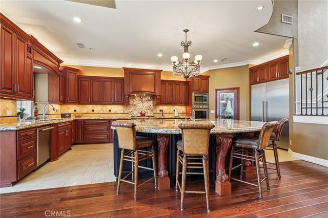 1951 Scarborough Lane, San Dimas, CA 91773