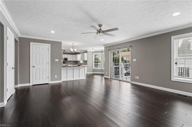 1118 Carys Chapel RD, Yorktown, VA 23693