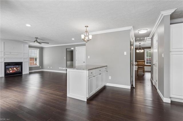 1118 Carys Chapel RD, Yorktown, VA 23693