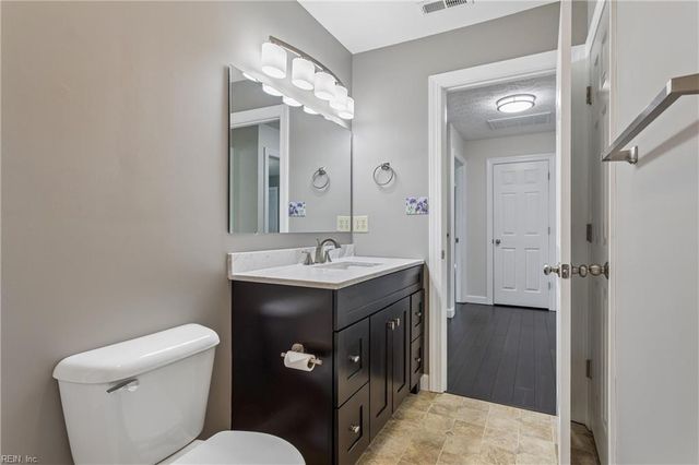 1118 Carys Chapel RD, Yorktown, VA 23693
