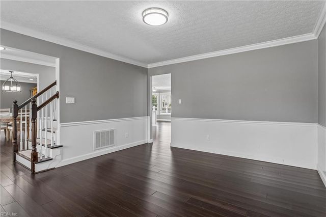 1118 Carys Chapel RD, Yorktown, VA 23693