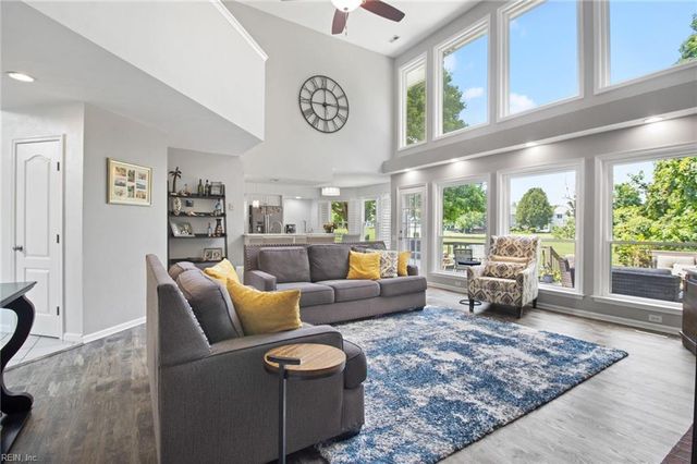 5207 Bartons Creek CT, Suffolk, VA 23435