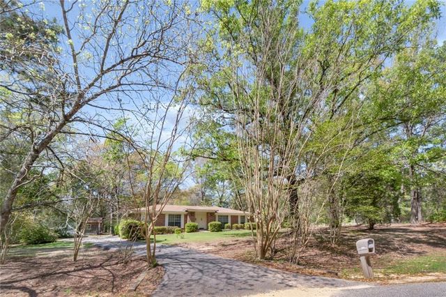 9300 Scenic Hills Drive, Semmes, AL 36575