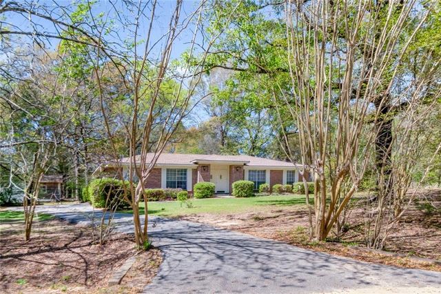 9300 Scenic Hills Drive, Semmes, AL 36575